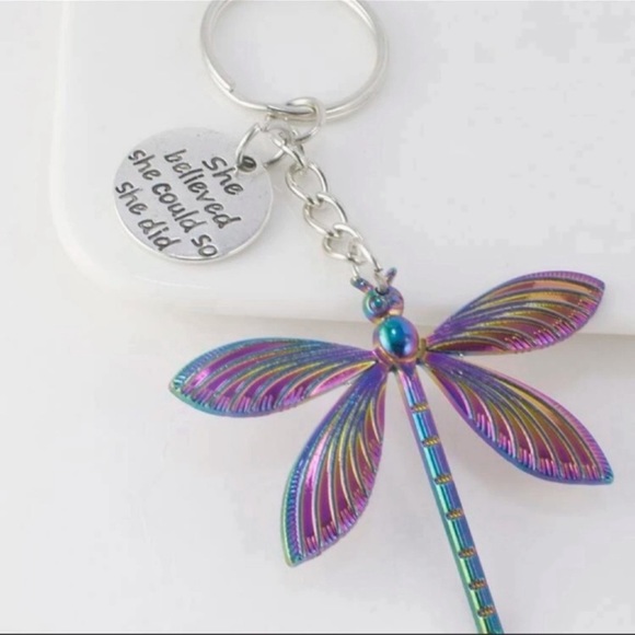 Inspirational dragonfly keychain - Picture 3 of 4